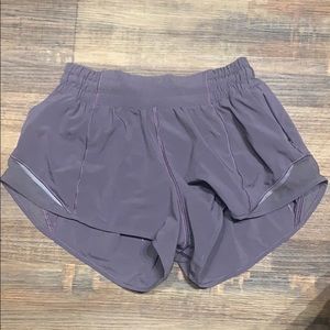 purple lululemon hotty hot shorts